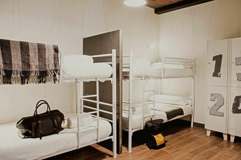Room00 Chueca Hostel Madrid Kültér fotó